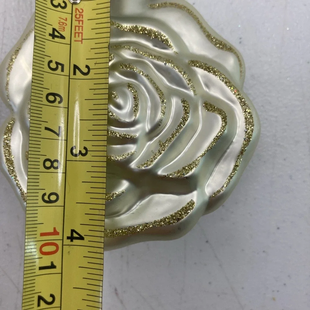 N/A pair glass